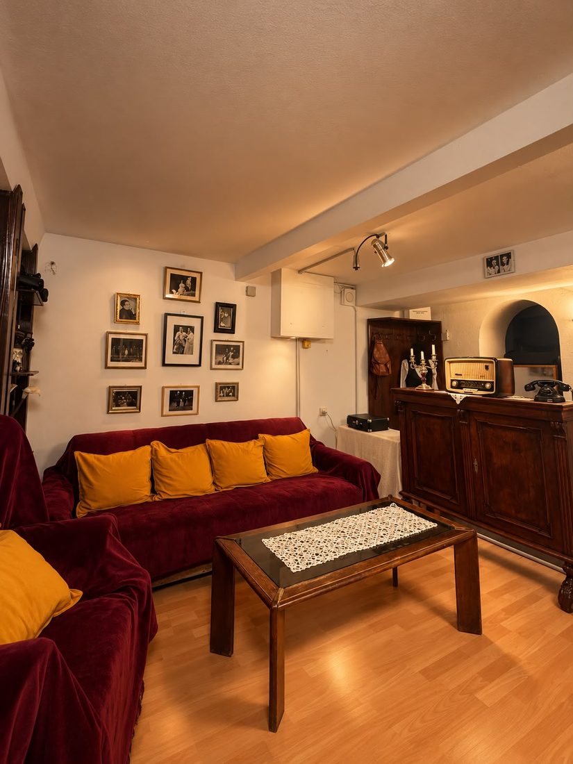 Kamerna scena Studio, prostor i foaje (11)